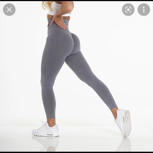 NVGTN grey NV seamless leggings